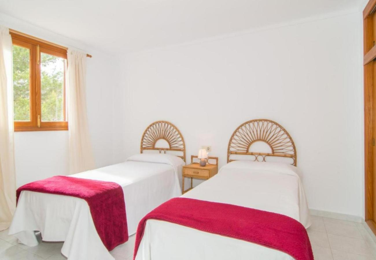 Apartamentos Antonia Cala Ratjada  Bagian luar foto