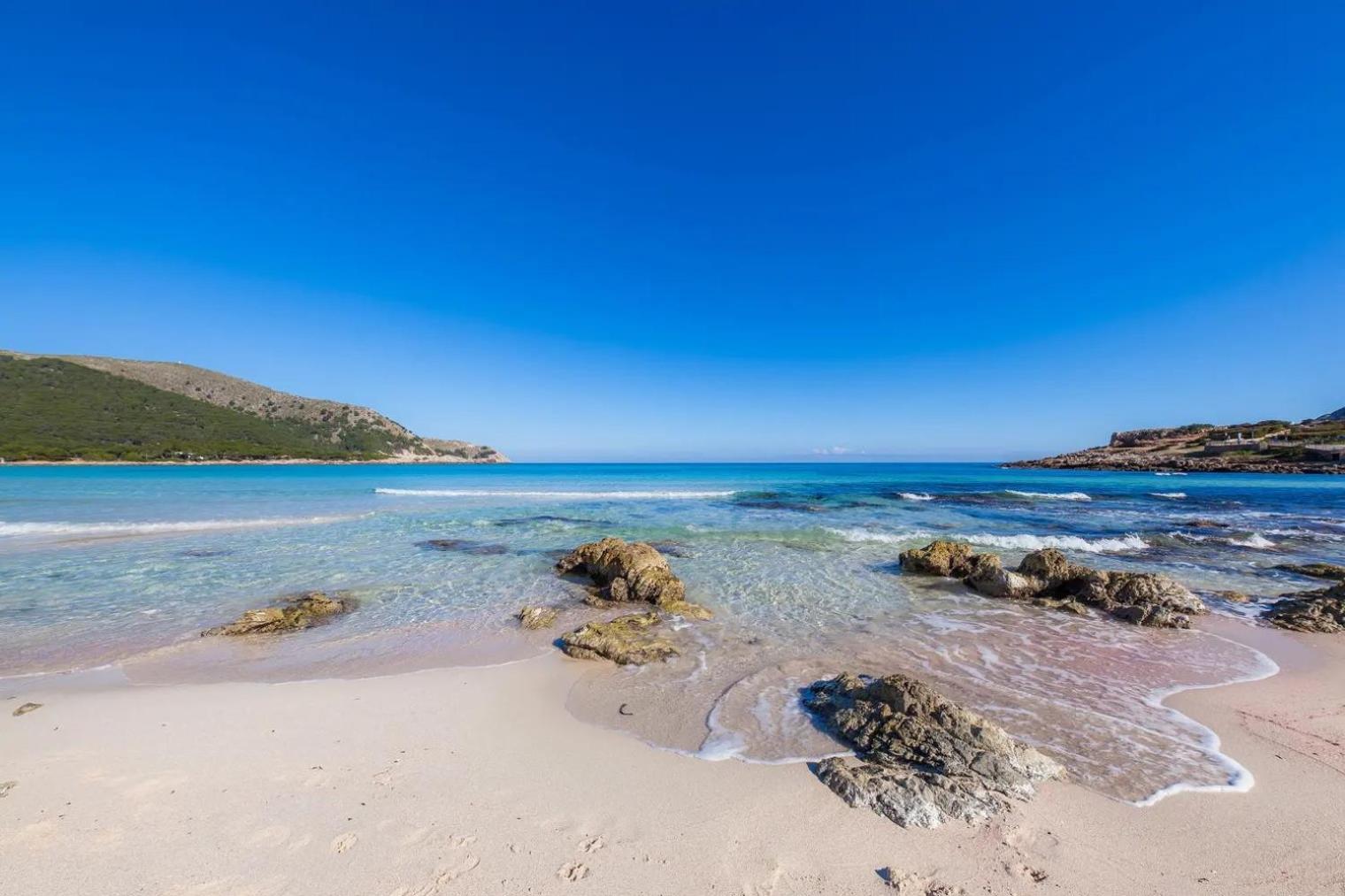 Apartamentos Antonia Cala Ratjada  Bagian luar foto